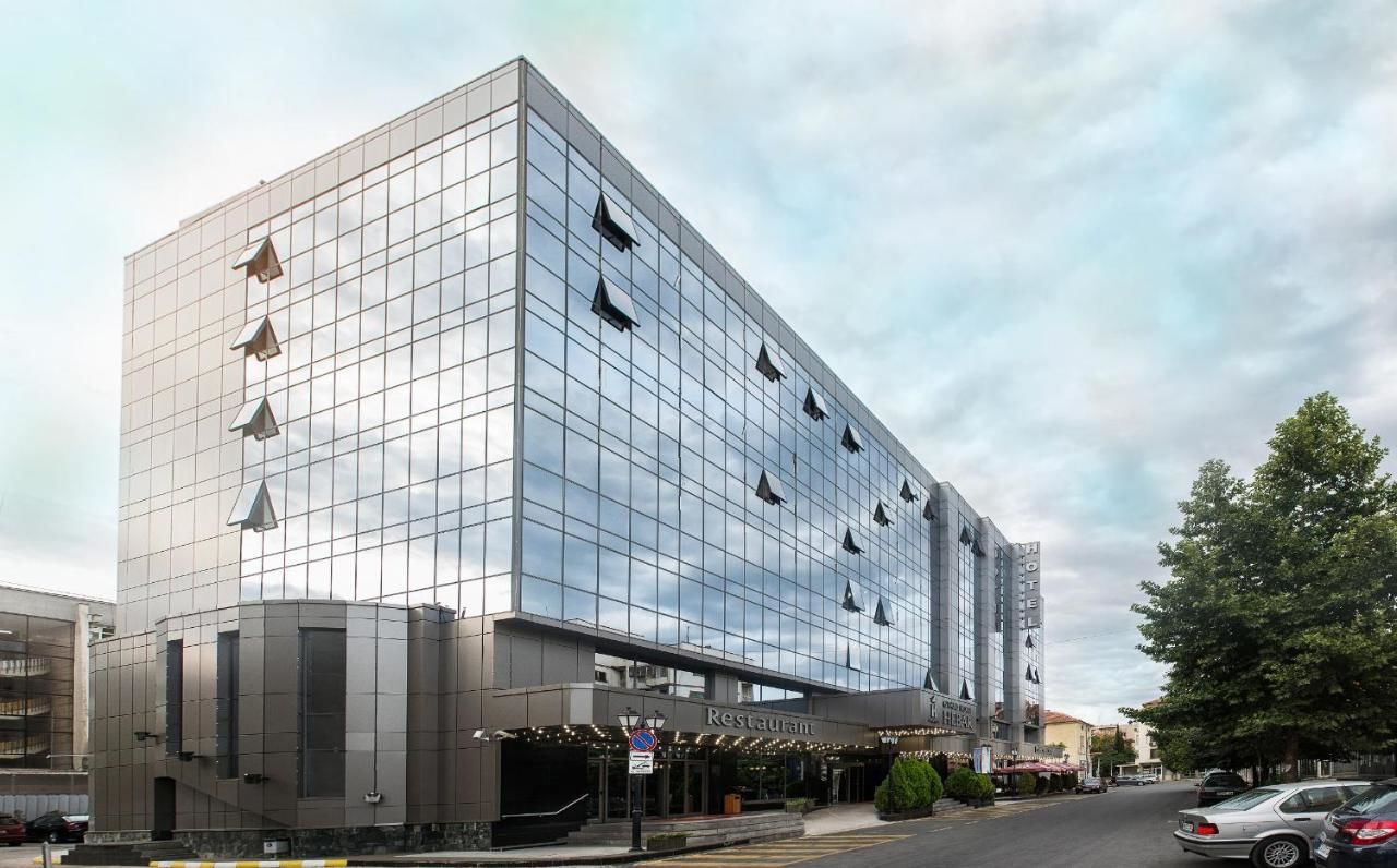 Отель Grand Hotel Hebar Пазарджик