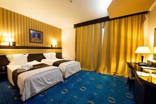 Отель Grand Hotel Hebar Пазарджик Стандартный двухместный номер с 2 отдельными кроватями-1